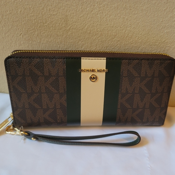 Michael kors wallet - Picture 6 of 15